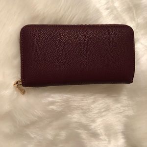 DEEP RED DYOSARA VEGAN LEATHER WALLET + WRISTLET